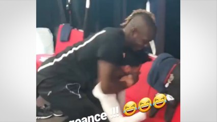 Quand Mario Balotelli attaque Bassem Srarfi à coup de dentifrice