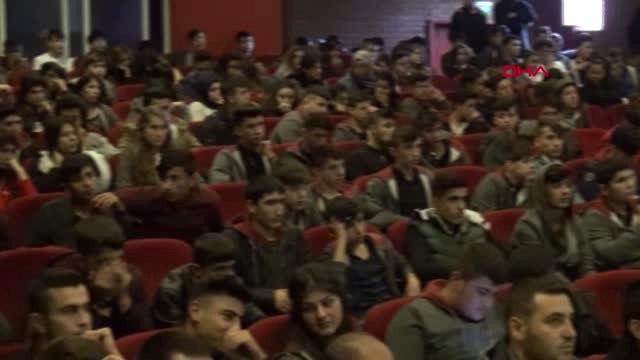 Şırnak Silopi'de Liselilere, Madde Bağımlılığı Konferansı