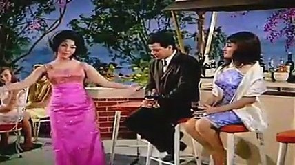 Gairon pe karam, apno pe situm l Lata Mangeshkar