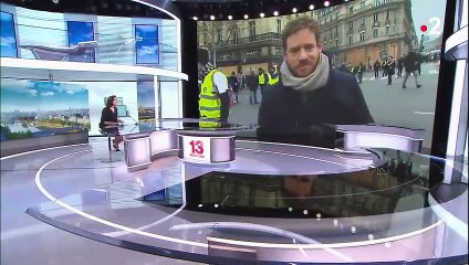 "Gilets jaunes" : manifestation devant l'Opéra Garnier