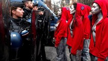 Theatre & debate mark Act V of Yellow Vests' Paris protests