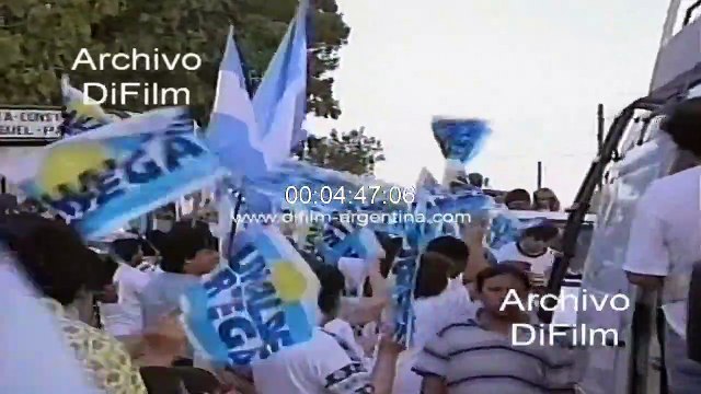 Eduardo Duhalde electoral campaign in Tres de Febrero 1999