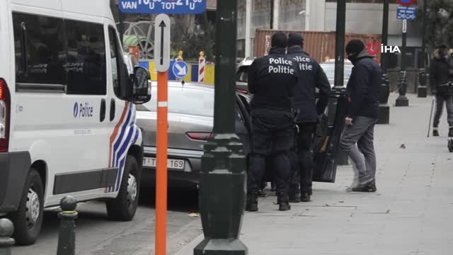 Brüksel'de Sarı Yelekliler Protestosuna Polis Engeli
