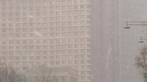 [날씨] 전국 곳곳 눈비...한파 없지만 미세먼지 말썽 / YTN