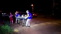 Motociclista ferida é socorrida pelo Siate no Alvorada