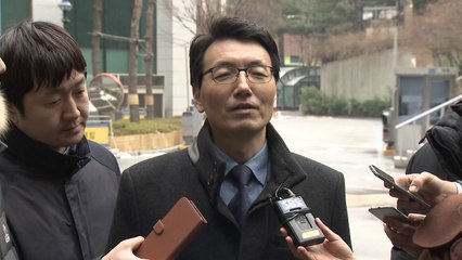 서기호, 검찰 재출석...재임용 탈락과정 조사 / YTN