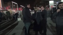 Taksim Meydanında İki Kadının Kavgası Karakolda Bitti