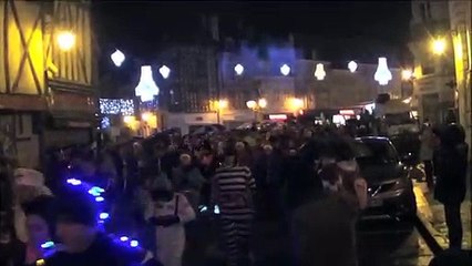 Plus de 1 000 compétiteurs ont franchi la ligne d'arrivée à la 10 ème Corrida nocturne d'Auxerre