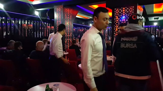 Yılbaşı öncesi eğlence mekanlarına denetleme...300 polis eğlence mekanlarını denetledi
