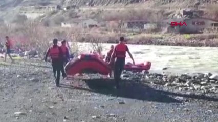 Hakkari Zap Suyu'nda Rafting Heyecanı