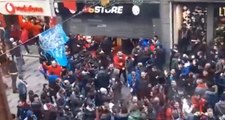 Trabzonsporlu Taraftarlar, Taksim'de GS Store'a Saldırdı
