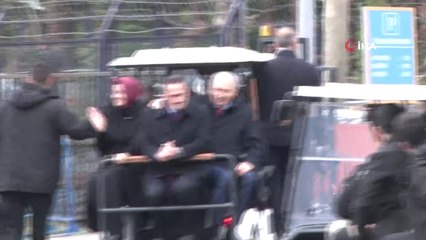 Cumhurbaşkanı Erdoğan, Golf Arabası ile Millet Bahçesini Gezdi