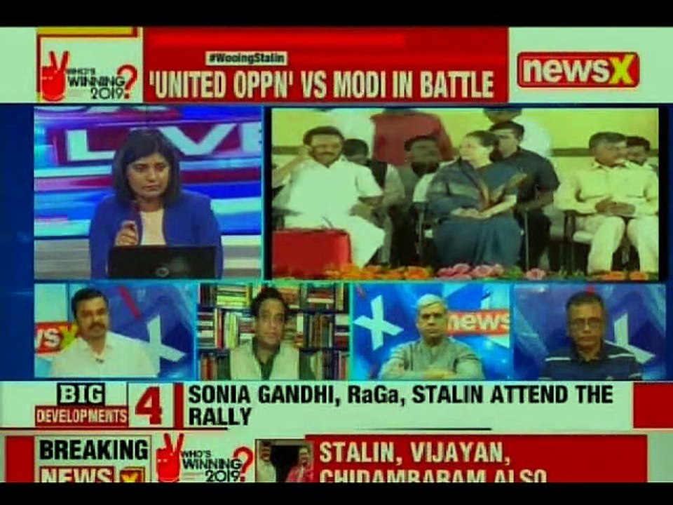 Sonia Gandhi unveils Karunanidhi statue, Opposition unity on display in Chennai