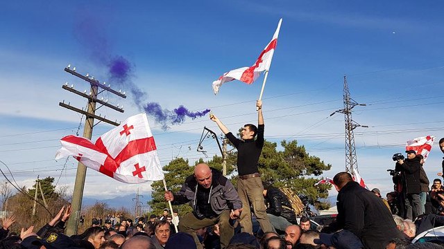 Саломе Зурабишвили вступила в должность президента Грузиии