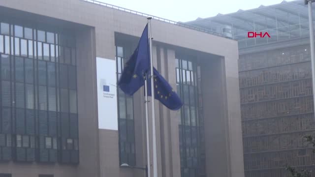 Dha Dış Brüksel'de Göçmen Karşıtları AB Komisyonu Binasına Girmeye Çalıştı - 4 - Ek Görüntülerle...