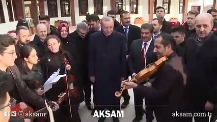 En sevdiği şarkıyla sürpriz: Başkan Erdoğan eşlik etti