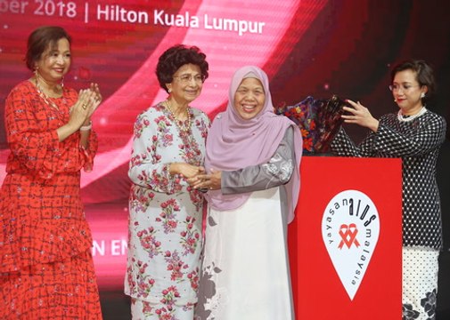 PM: Workplace policies must not discriminate against employees with HIV