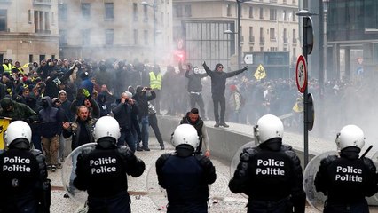 Βρυξέλλες: Διαδηλώσεις κατά και υπέρ της μετανάστευσης