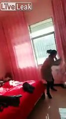 Elle détruit l'appart de la maîtresse de son mari... vengeance !