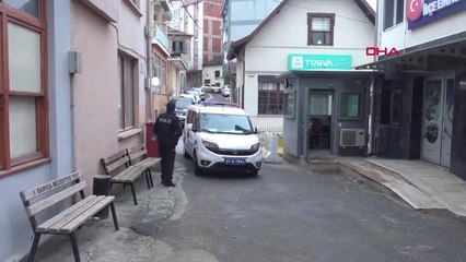 Kocaeli Tamir İçin Bırakılan Otomobili Alıp Araca Zorla Bindirdikleri Kişinin Parasını Gasp Ettiler