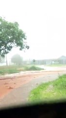 Chuva provoca alagamento nas Ruas do Alto Alegre