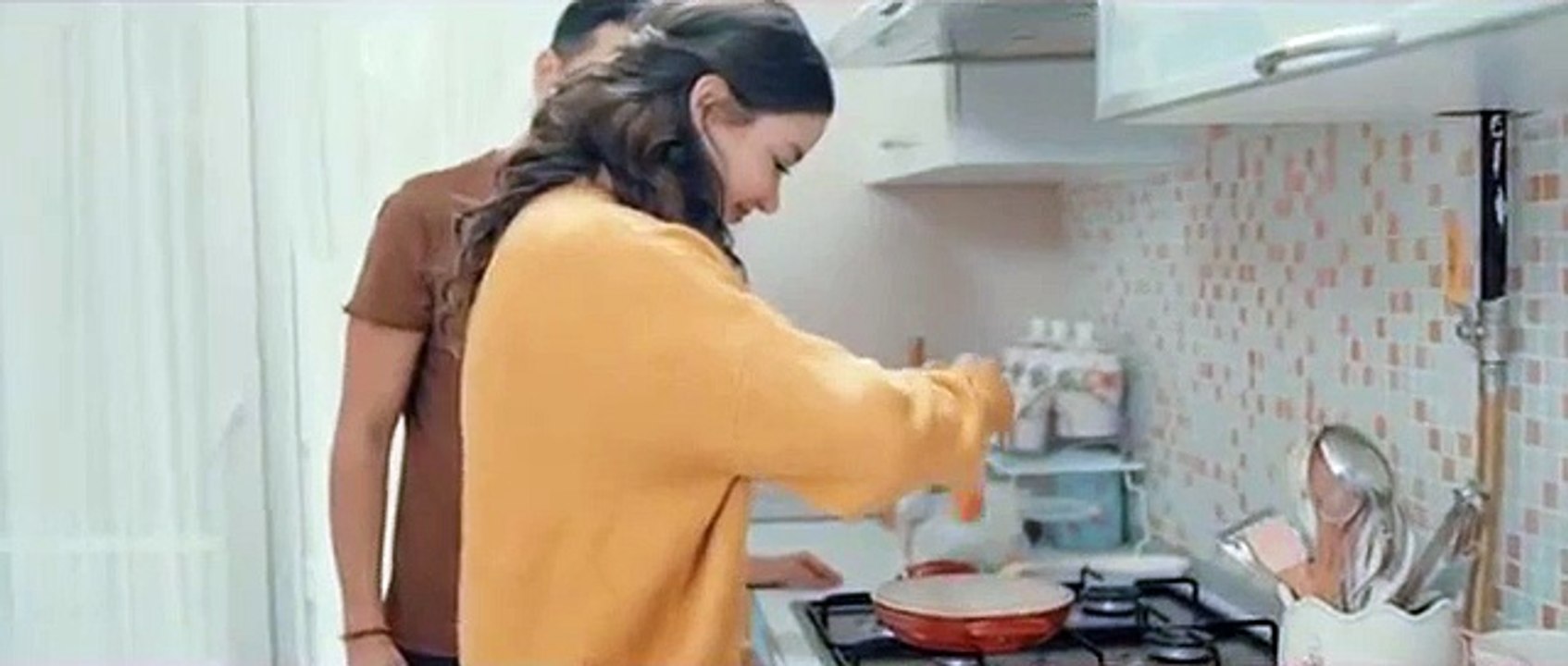 BAHADIR SAĞLAM ÇARESİZ ŞEHİR ful izle indir