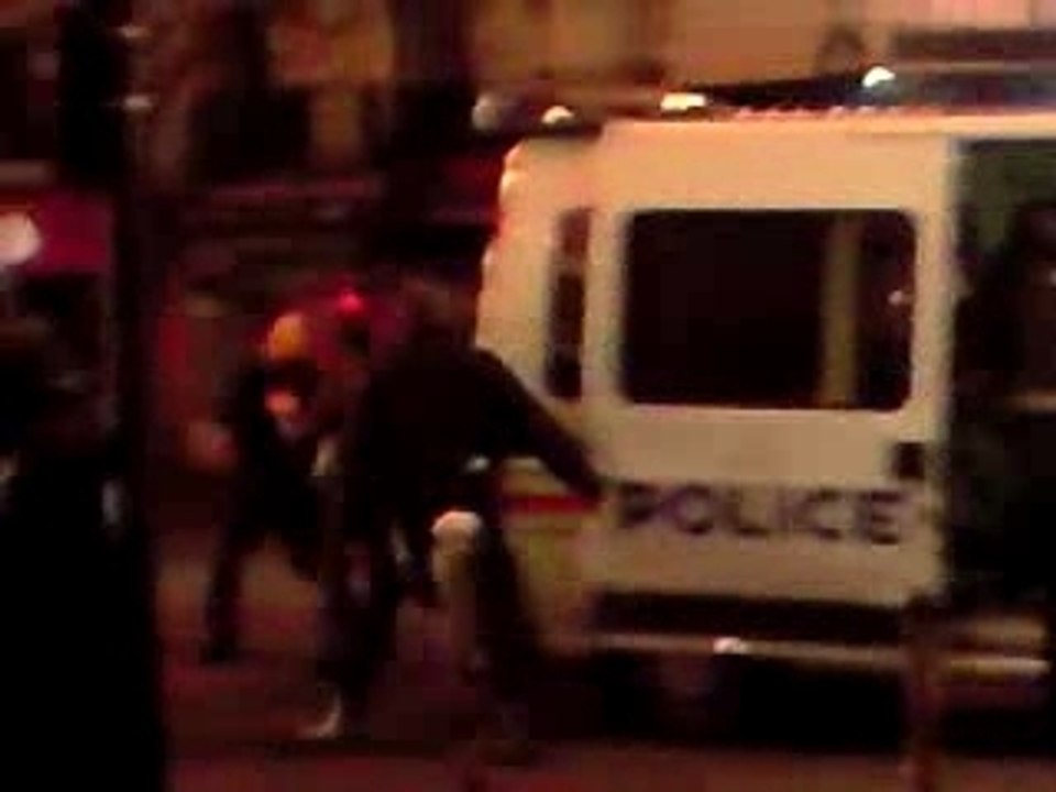 BAVURES POLIERE