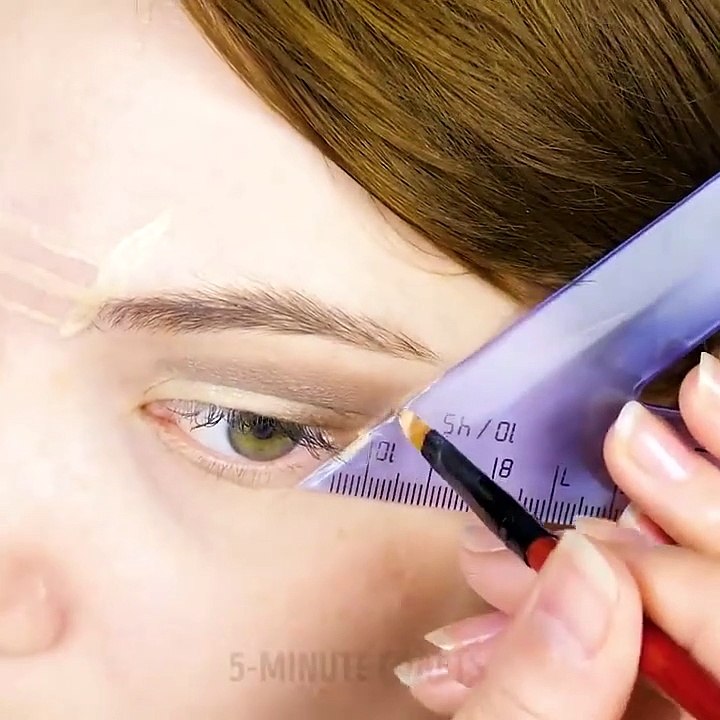 27 BEAUTY HACKS YOU SHOULD HAVE KNOWN EARLIER