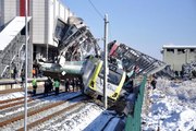 Ankara'daki Tren Kazasında Gözaltına Alınan 3 TCDD Personeli Adliyeye Sevk Edildi