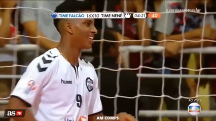 L'énorme raté de Rodrygo Goes au futsal