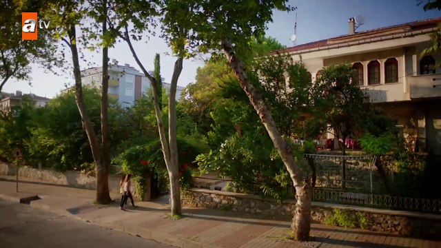 Abla kardeşin zor anları! - Kırgın Çiçekler 91.Bölüm