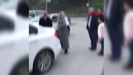 Aracı İçindeki Çocukla Çektiler