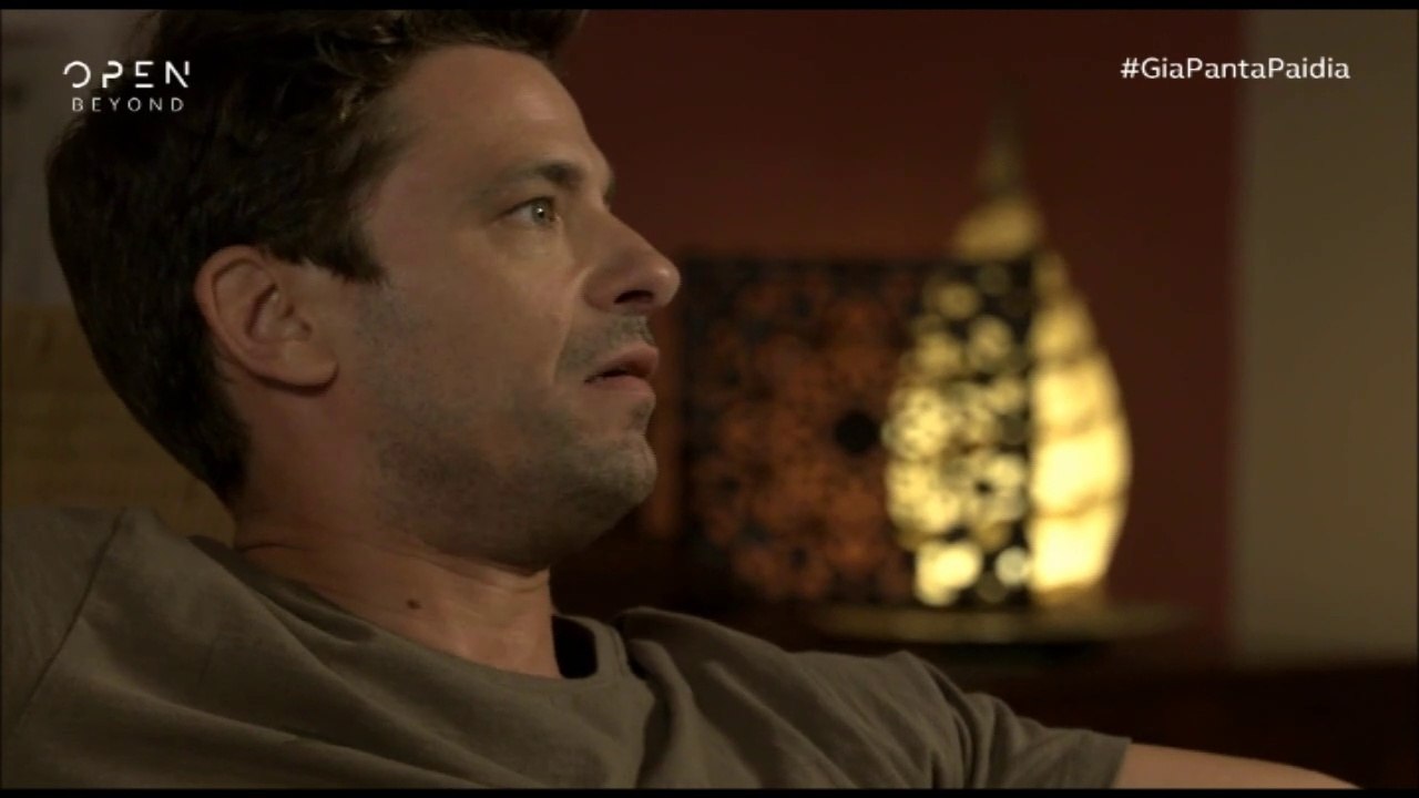 Apostolis Totsikas - "Gia panta paidia" (episode 17 scenes)
