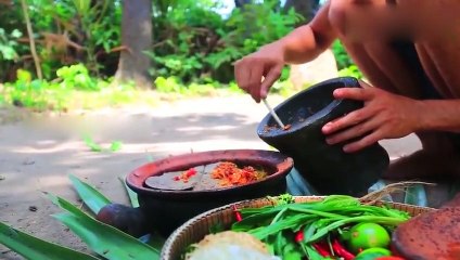 Cambodian wilderness food, eating pig liver, netizen It’s really long-sighted.