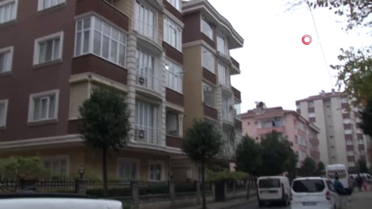 Bağcılar'da Öfkeli Koca Dehşet Saçtı...önce Karısını Öldürdü, Ardından İntihara Teşebbüs Etti