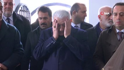 TBMM Başkanı Yıldırım, Macaristan'da Gül Baba Türbesi'ni Ziyaret Etti