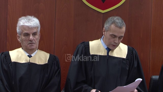 Shkarkohet Kryetari i Gjykates Kushtetuese