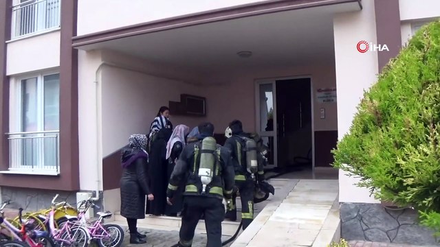 Saç kurutma makinesi yangına neden oldu