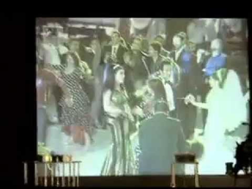 مروى تغني للسيده فيروز كان الزمان كان وطروب في فرح اوتيل الفورسيزن