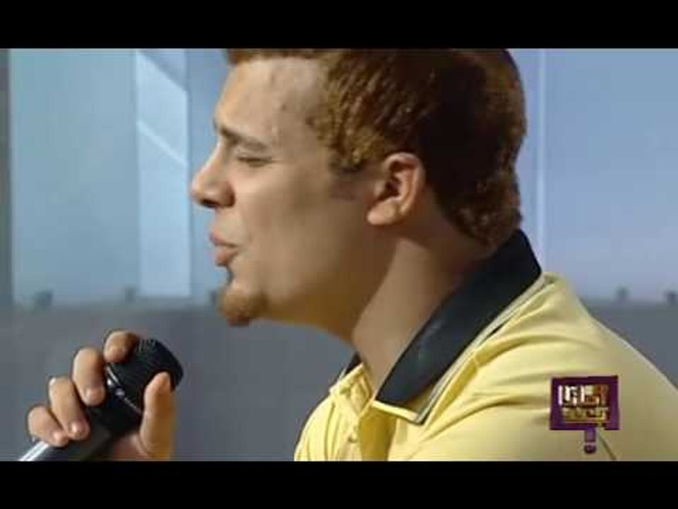حسين غاندي يغني  ميزان حياتي مع الاعلاميه  رولا خرسا