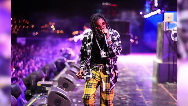 Cardi B REACTS To Offset CRASHING Her Concert & Trying To Win Her Back!