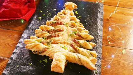 Add This Cheesy Spinach Dip Christmas Tree To Your Holiday Menu STAT!