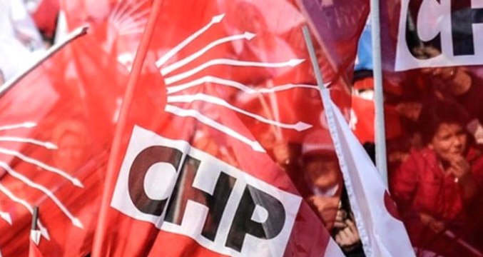 Gazeteci Ahmet Hakan Canlı Yayında Duyurdu: CHP'nin İstanbul, Ankara, Antalya ve Bursa Adayları Belli Oldu