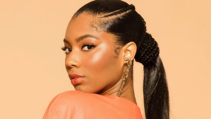 Cosmo's The Braid Up Sleek Crisscross Pony