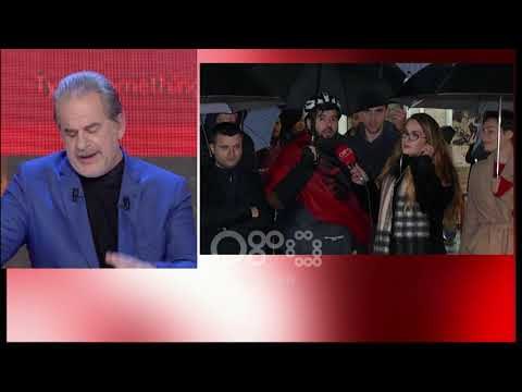 Ora News - Studenti i qëndresës: Kam 10 orë në protestë, me këmbë të lagura dhe shpirt të pastër