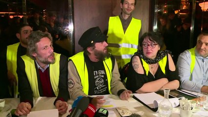 Européennes: "rassemblement gilets jaunes" avec Francis Lalanne