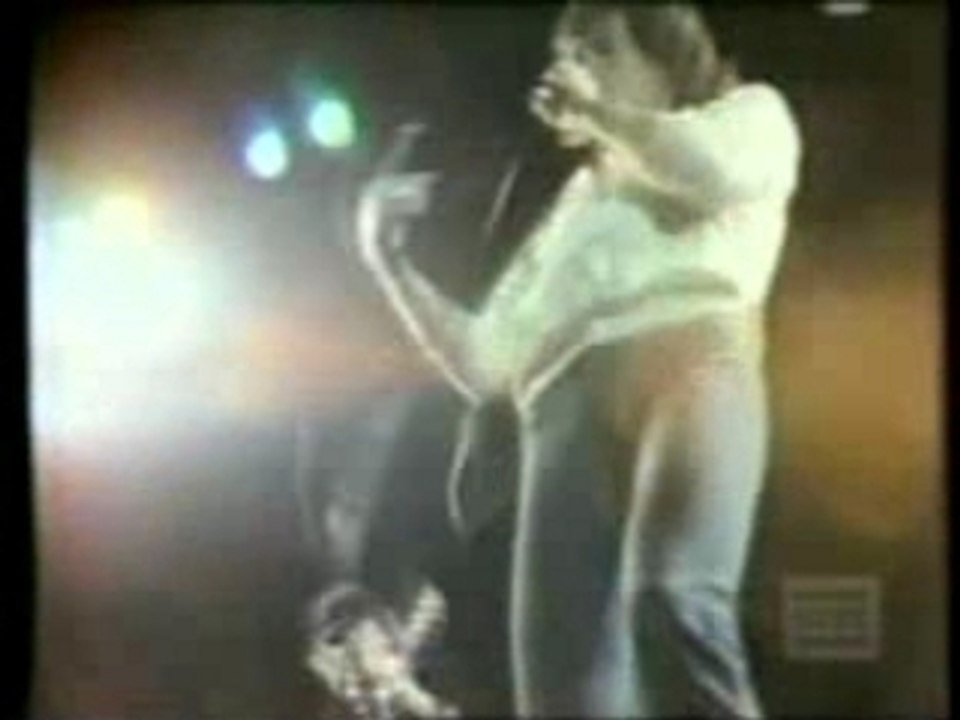 ACDC - Rock N' Roll Damnation (live)