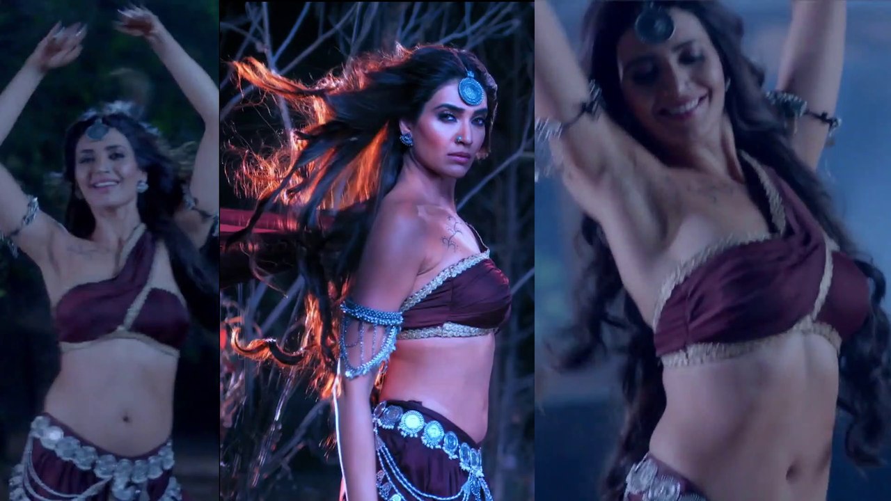 Karishma Tanna HOT Naagin Performance HD