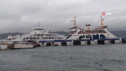 Gökçeada'da Feribot Seferlerine Fırtına Engeli