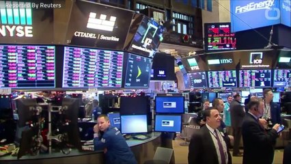 Nervous Stocks Hoping For Holiday Rally